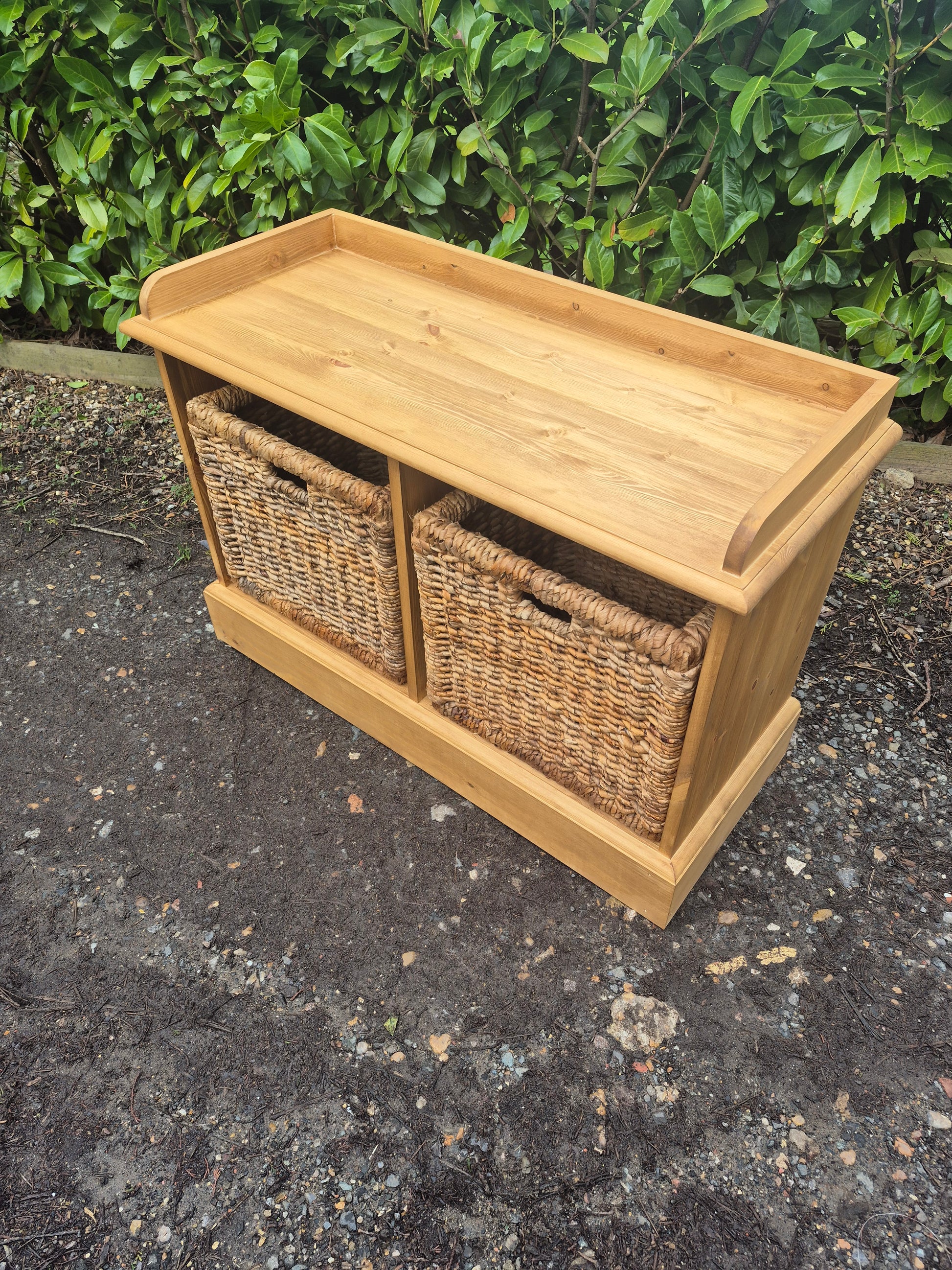 Pine Hall Storage Unit Shoe Box with Baskets