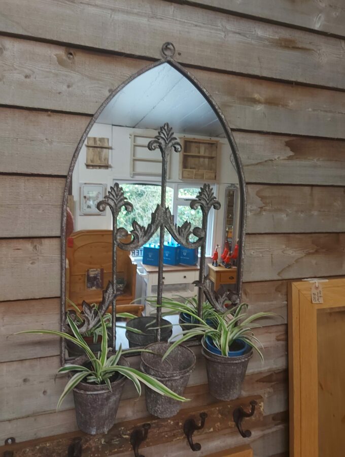 outside_mirror