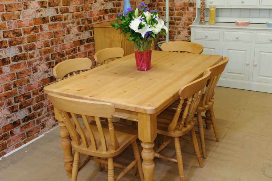 farmhouse_table