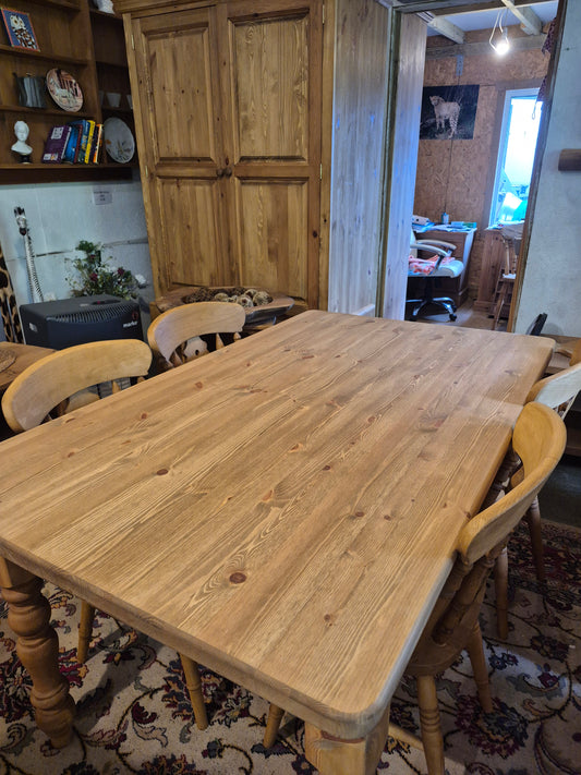 Pine Farmhouse Table 5' x 3'